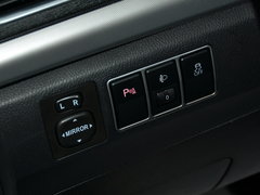 2017款 红标 运动版 1.5T 自动两驱豪华型