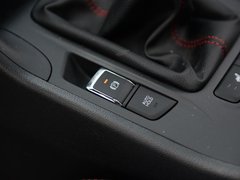 2016款 1.5T 手动卓越型