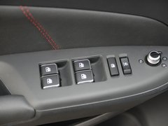 2016款 1.5T 手动卓越型
