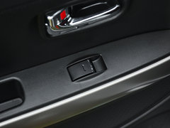 2017款 红标 1.5L AMT豪华型