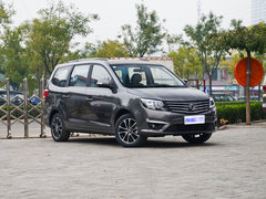 2017款 1.5L 手动尊享型