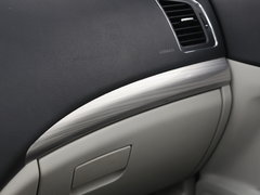 2017款 1.5L 手动豪华型