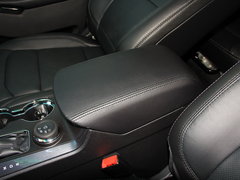 2017款 2.3T 精英版