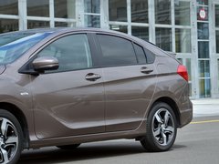 2017款 1.5L CVT风尚版