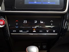 2017款 1.5L CVT风尚版