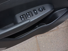 2016款 1.4L 手动炫酷版GLS
