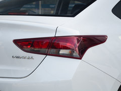 2016款 1.4L 手动炫酷版GLS