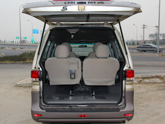2017款 M3L 2.0L 7座标准型