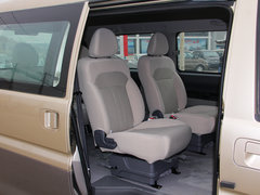 2017款 M3L 2.0L 7座标准型