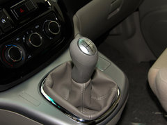 2017款 M3L 2.0L 7座标准型