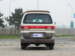 2017款 M3L 2.0L 7座标准型