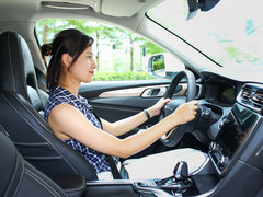2017款 2.0T 两驱耀Pro版