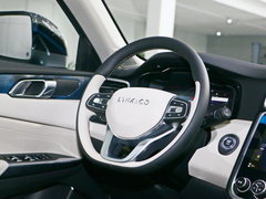 2017款 2.0T 两驱耀Pro版