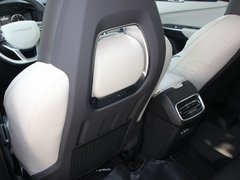 2017款 2.0T 两驱耀Pro版
