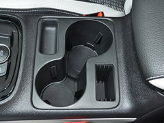 2017款 1.6T 自动尊贵型