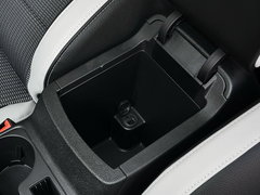 2017款 1.6T 自动尊贵型