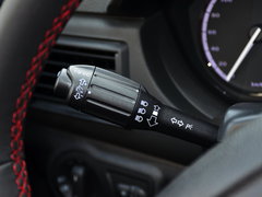 2017款 1.6T 自动尊贵型