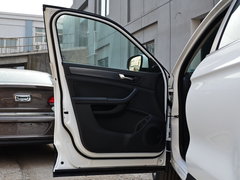 2017款 1.6T 自动尊贵型