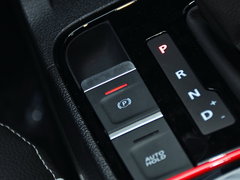 2017款 1.6T 自动尊贵型
