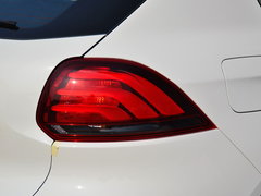 2017款 1.6T 自动尊贵型