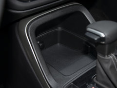 2017款 1.6T 自动领先型