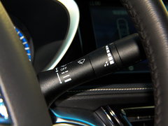2017款 2.0L CVT领尚版