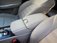 2017款 2.0L CVT领尚版