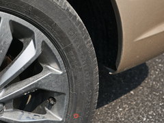 2017款 1.5L 自动幸福版