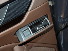 2016款 380TSI 两驱行政版