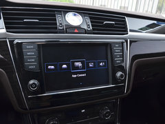2016款 380TSI 两驱行政版