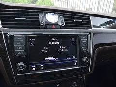 2016款 380TSI 两驱行政版