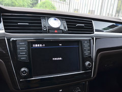 2016款 380TSI 两驱行政版