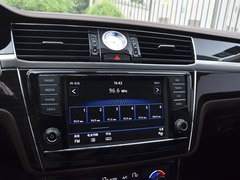 2016款 380TSI 两驱行政版