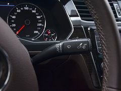 2016款 380TSI 两驱行政版