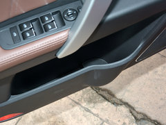 2017款 两厢RS百万款 1.3T CVT向上版