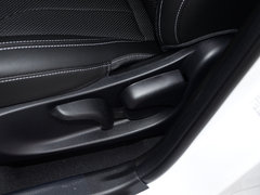 2017款 三厢百万款 1.3T CVT向上版