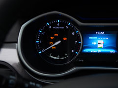 2017款 三厢百万款 1.3T CVT向上版