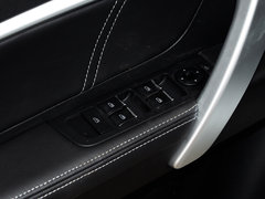 2017款 三厢百万款 1.5L CVT向上版
