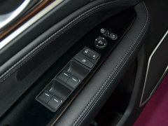2017款 370TURBO 四驱尊享版
