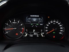 2017款 370TURBO 四驱至尊版