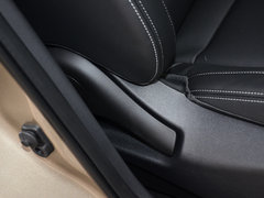 2017款 2.0L 两驱领先版