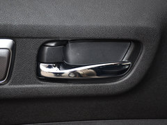 2017款 2.0L 两驱领先版
