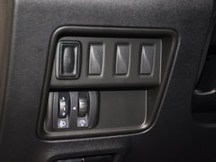 2017款 2.0L 两驱领先版