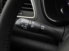 2017款 2.0L 两驱领先版