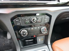 2017款 1.5L 豪华型