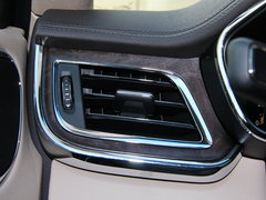 2017款 2.0T 两驱尊雅版