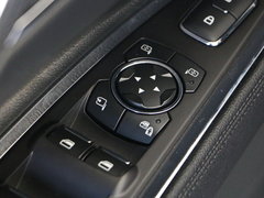 2017款 2.0T 两驱尊享版