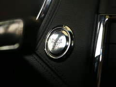 2017款 2.0T 两驱尊享版