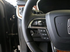 2017款 2.0T 两驱尊享版