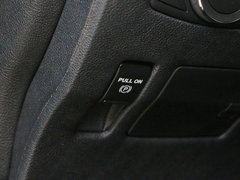 2017款 2.0T 两驱尊享版